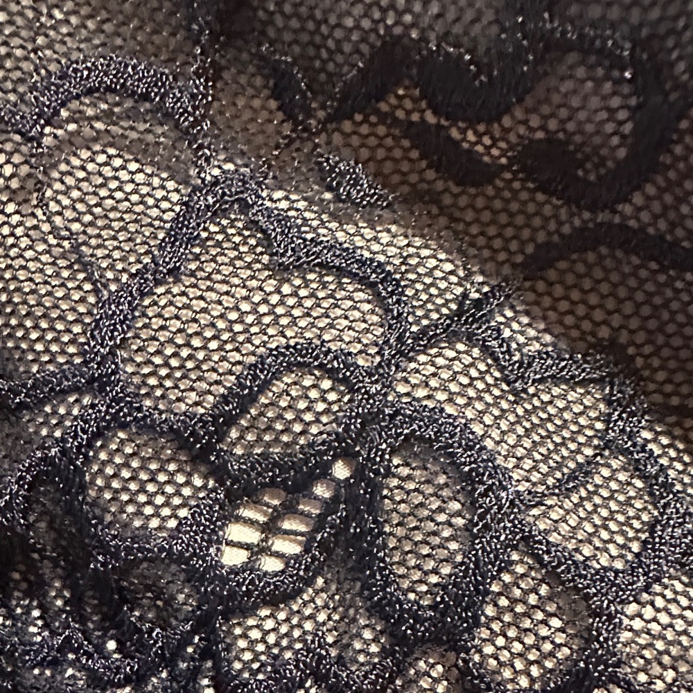Maidenform Black Satin Bra 40d - Picture 4 of 5